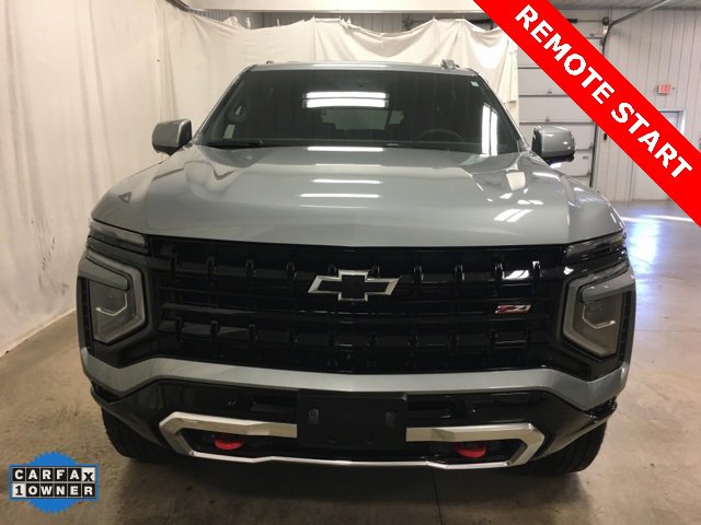 Used 2025 Chevrolet Suburban Z71 w/ Comfort Package image 10