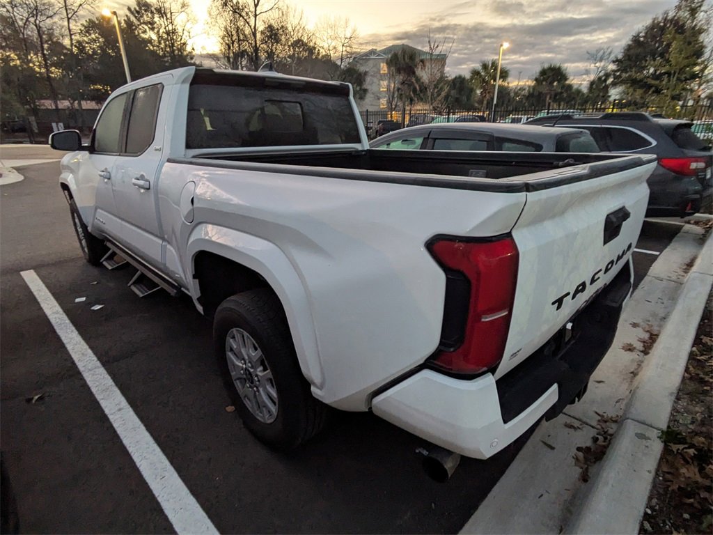 Used 2024 Toyota Tacoma SR5 image 5
