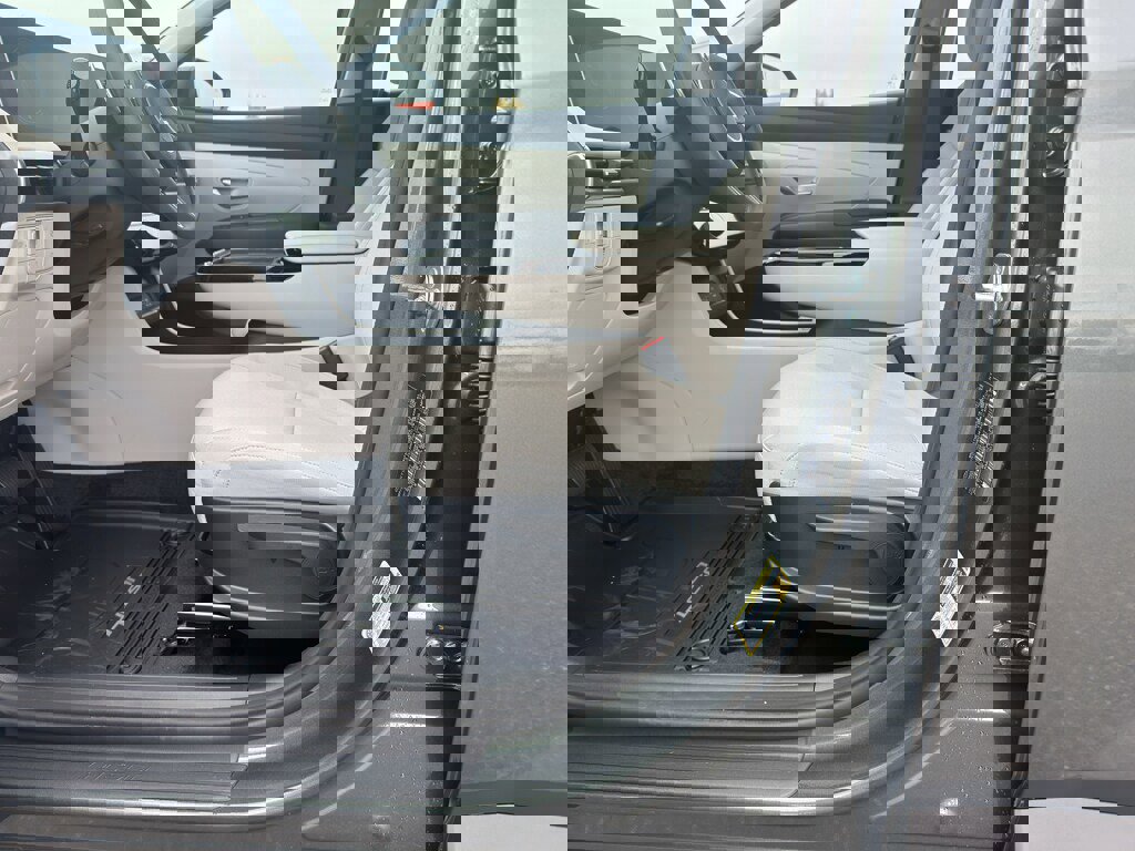 New 2026 Hyundai Tucson Blue SE image 10