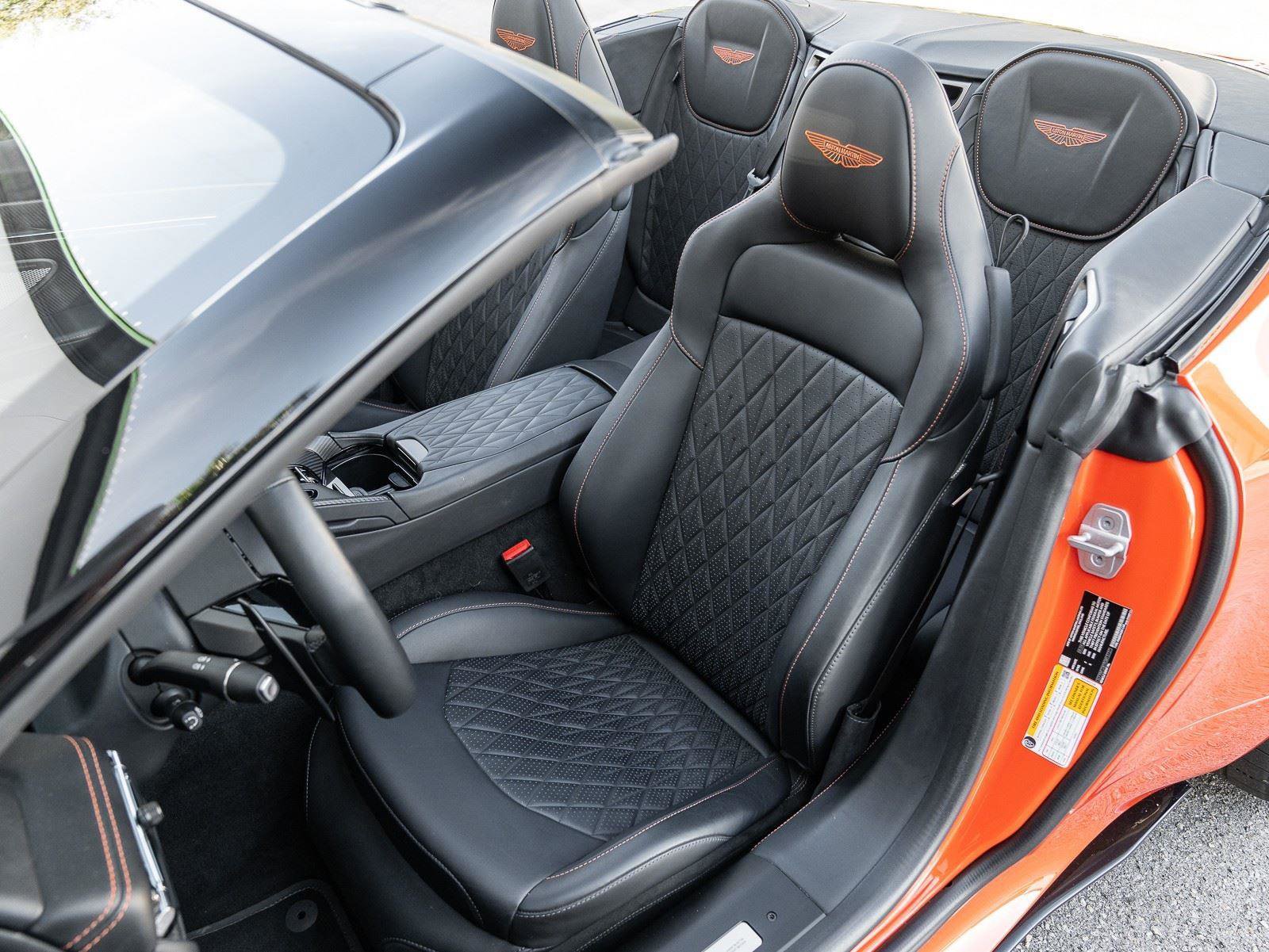 Used 2024 Aston Martin DB12 Convertible image 13