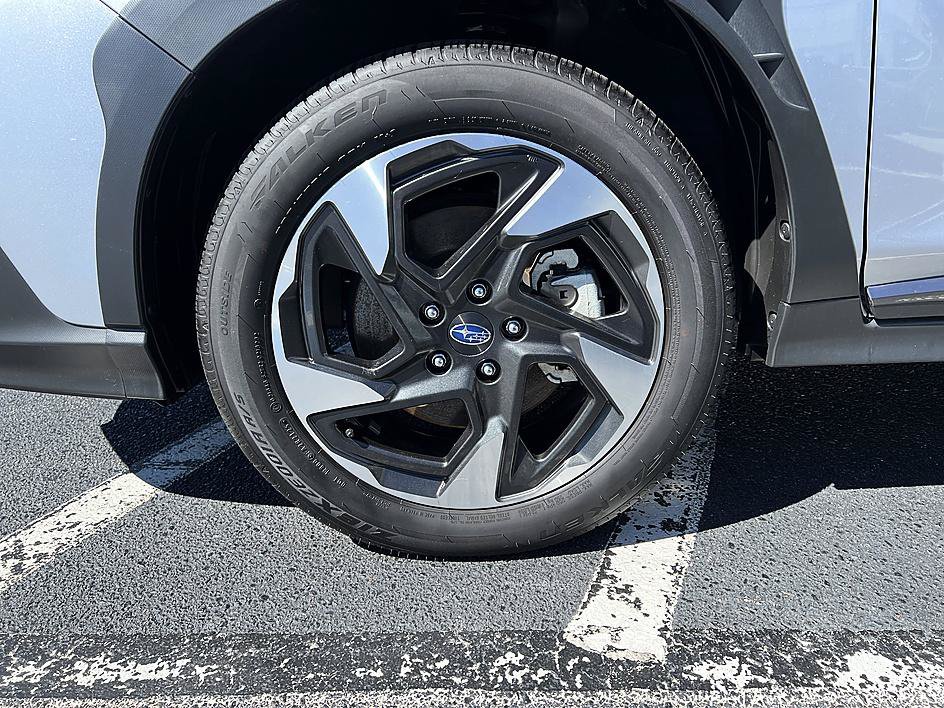Certified 2025 Subaru Crosstrek 2.5i Limited w/ Crosstrek Mirror Package AWD/4WD image 8
