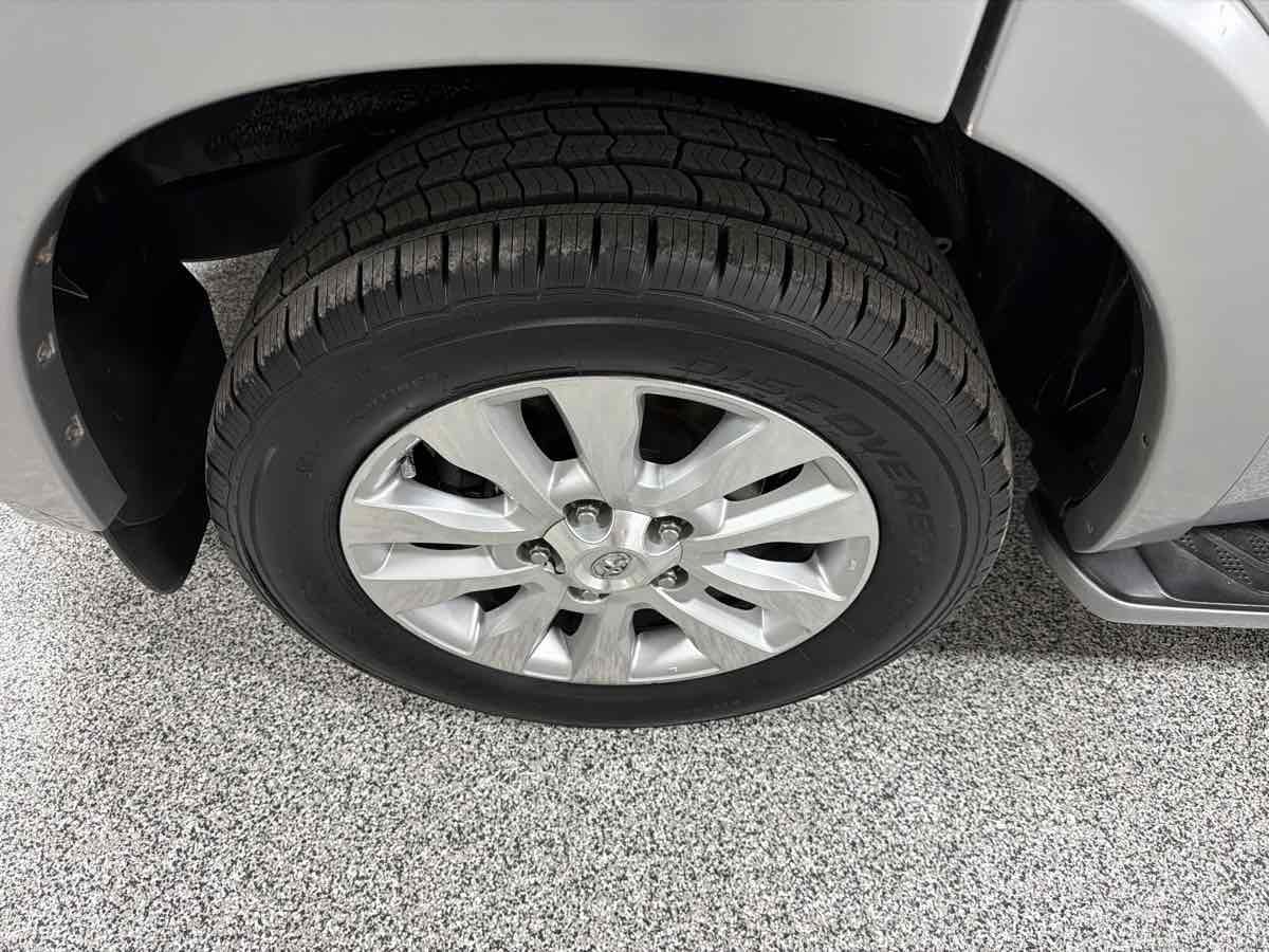 Used 2010 Toyota Sequoia Platinum RWD image 45