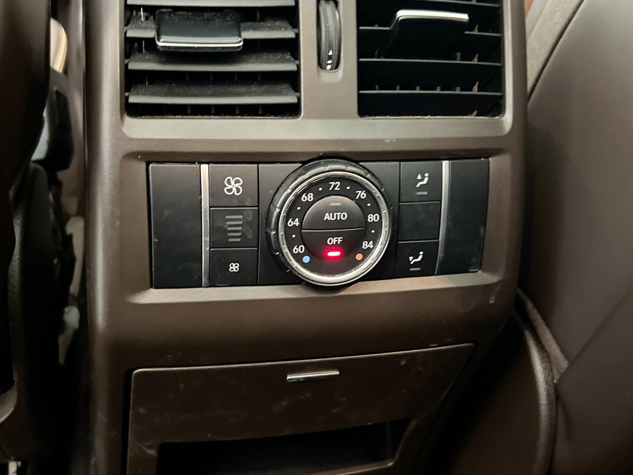 Used 2019 Mercedes-Benz GLS 550 4MATIC image 27