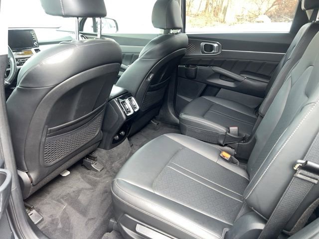 Used 2022 Kia Sorento SX image 18