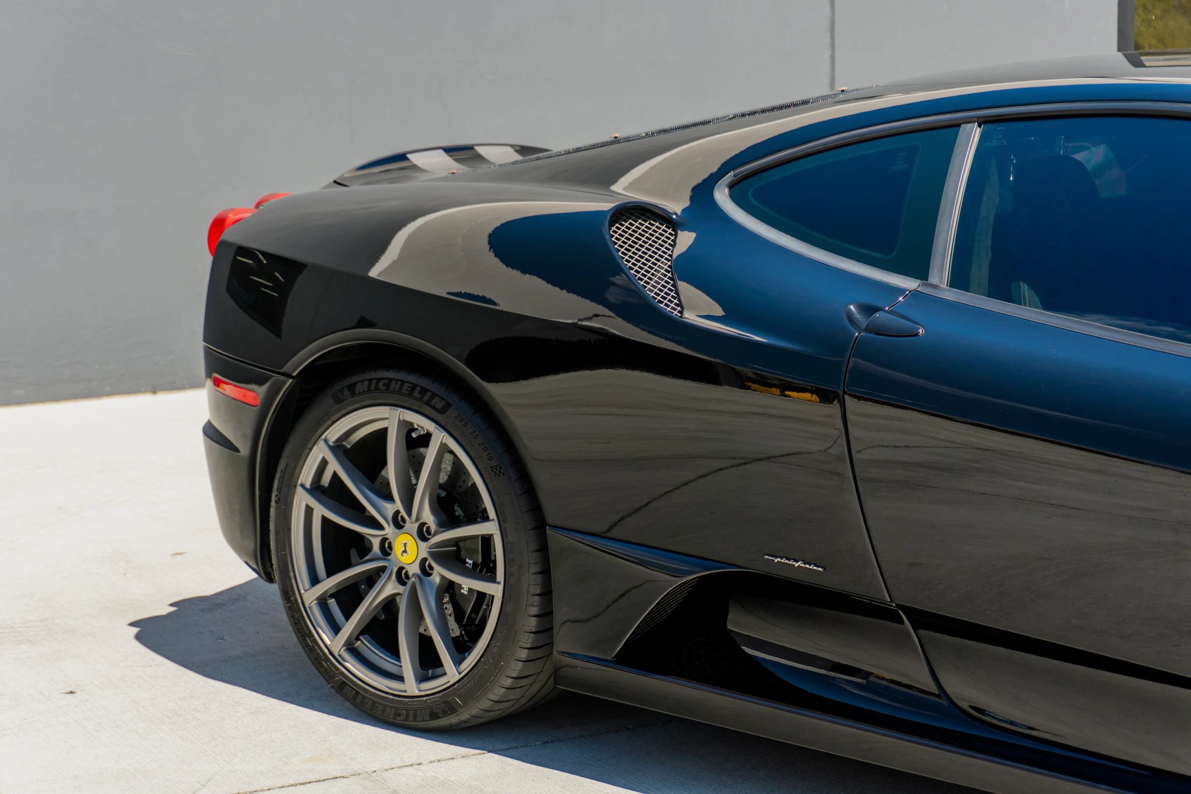 Used 2008 Ferrari F430 Scuderia RWD image 33