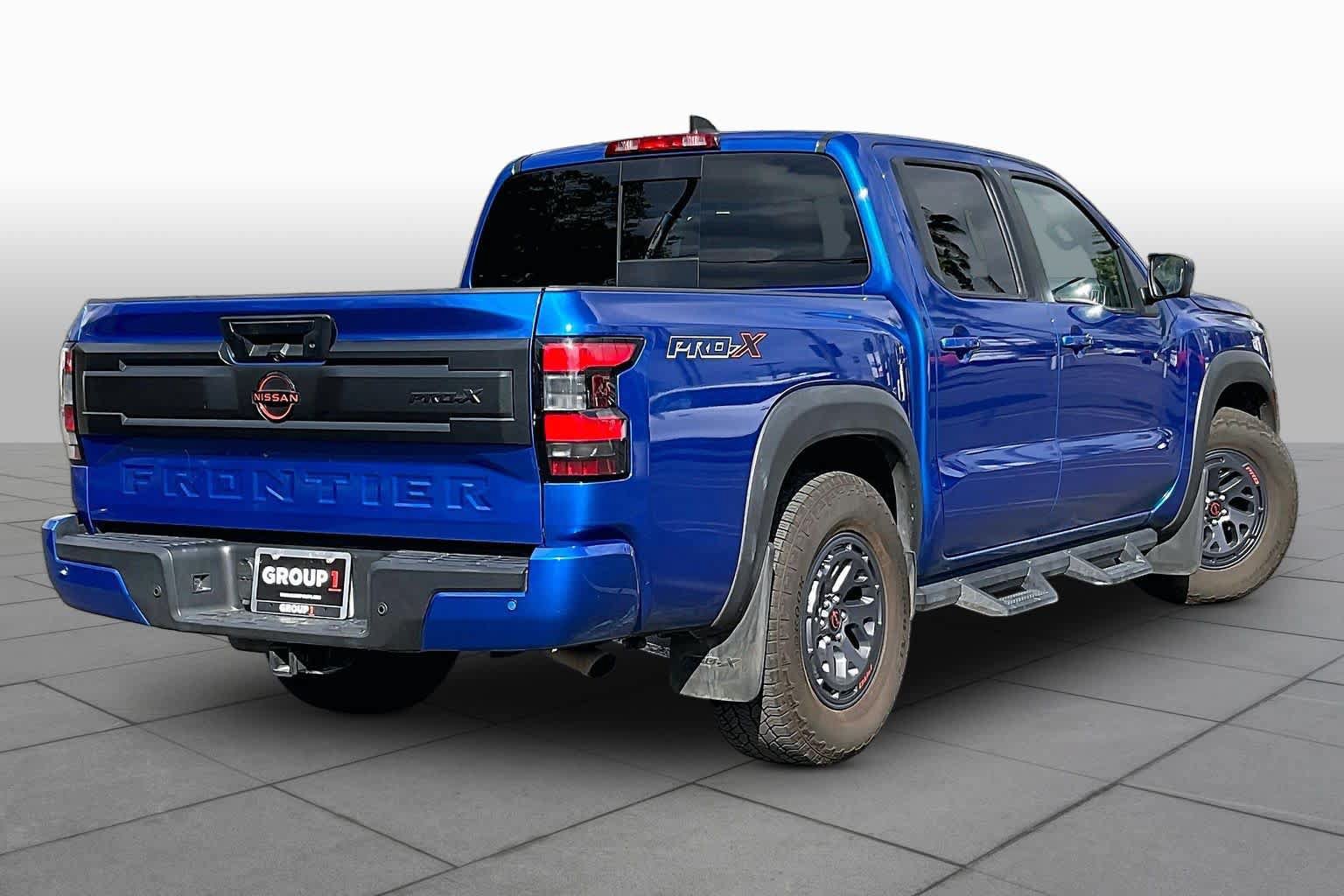 Used 2025 Nissan Frontier Pro-X w/ Pro Convenience Package RWD image 12