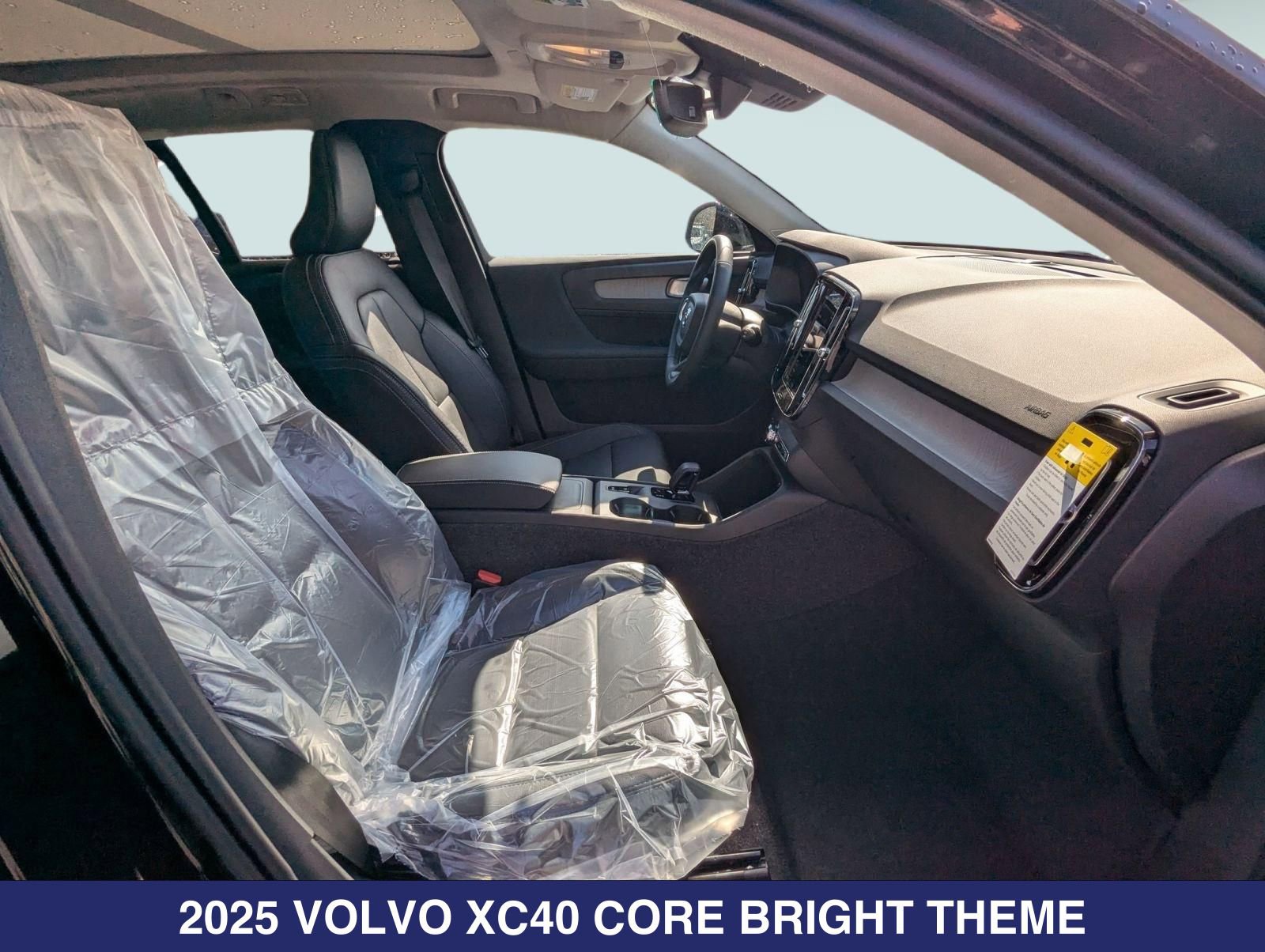 New 2025 Volvo XC40 B5 Core w/ Protection Package Premier AWD/4WD image 22