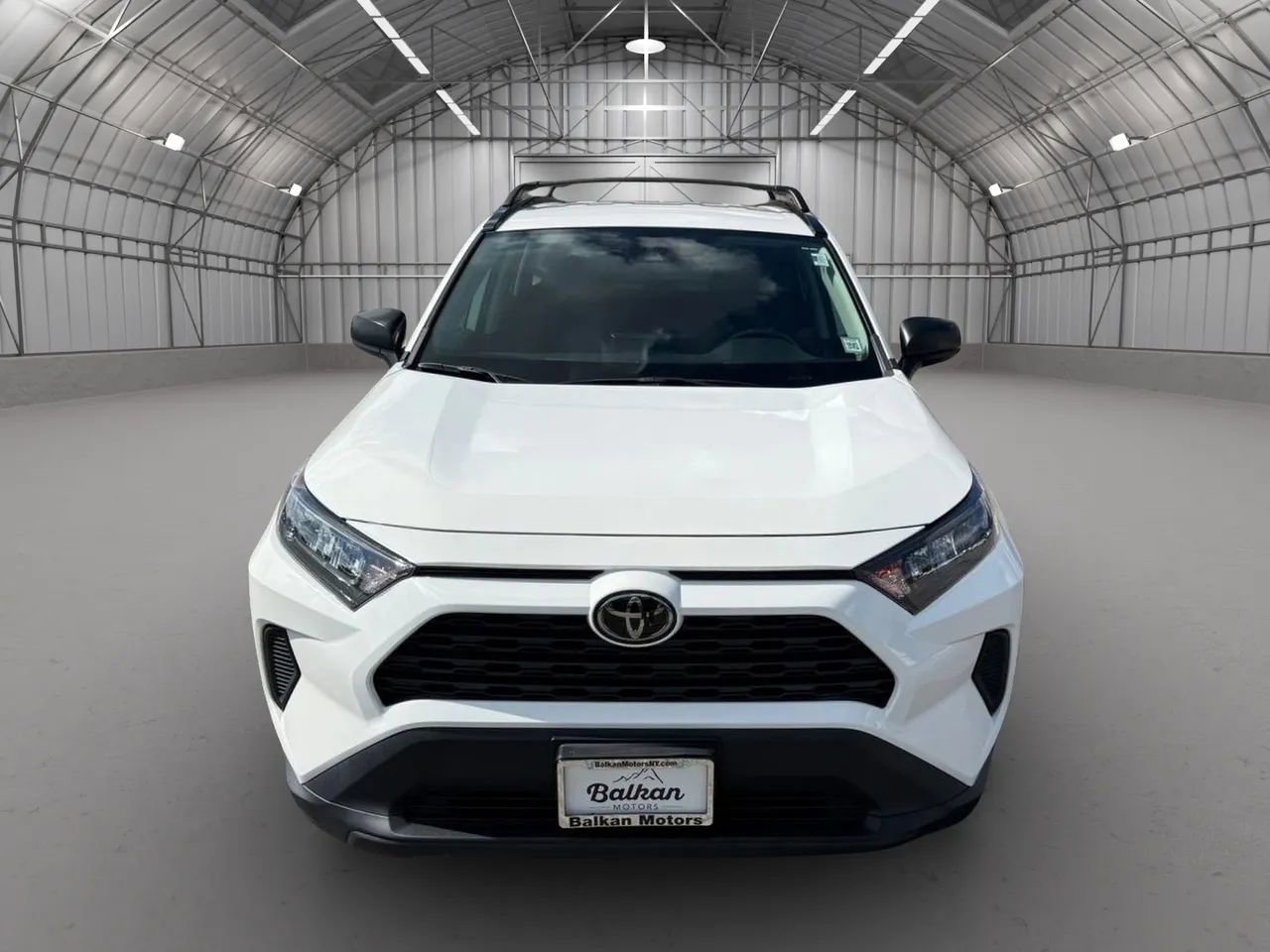 Used 2021 Toyota RAV4 LE image 12