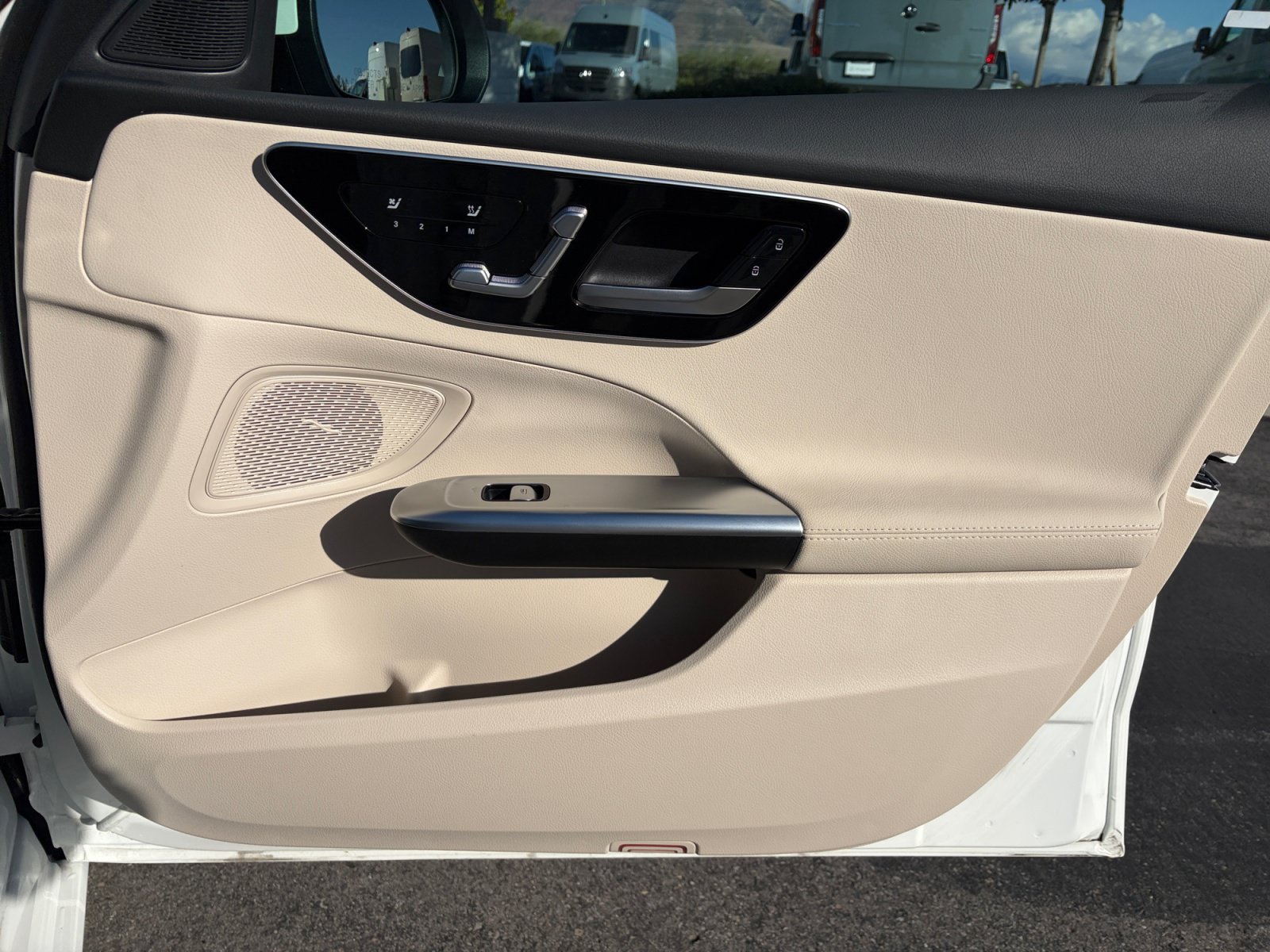 Used 2026 Mercedes-Benz C 300 4MATIC Sedan image 17