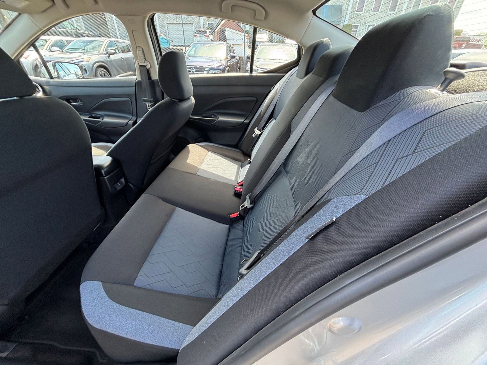 Used 2025 Nissan Versa SV FWD image 23