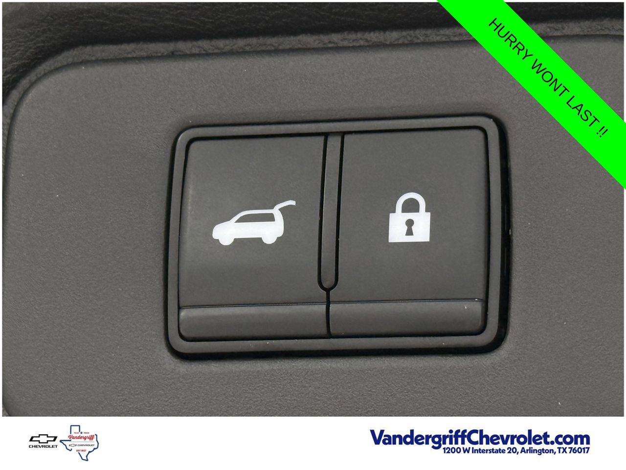 Used 2025 Nissan Rogue SV AWD/4WD image 28