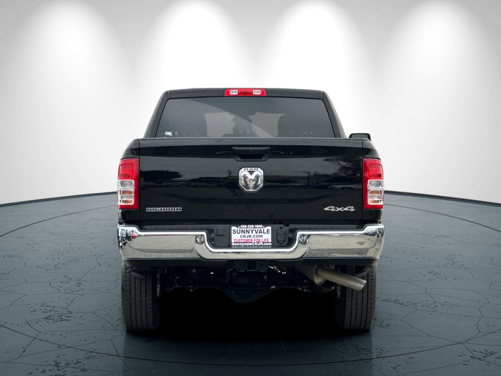 Used 2024 RAM 2500 Big Horn w/ Bed Utility Group image 5