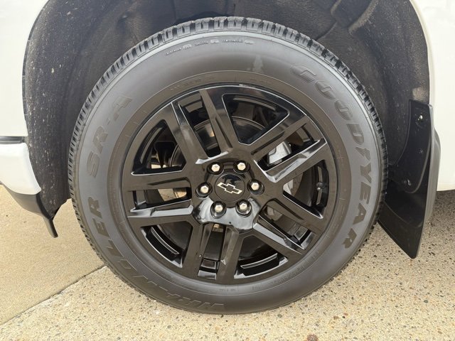 Used 2022 Chevrolet Silverado 1500 Custom w/ Rally Edition image 9