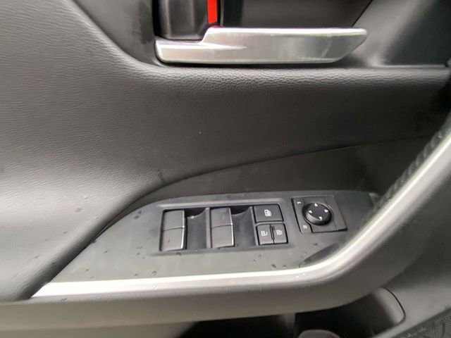 Used 2020 Toyota RAV4 XSE image 14