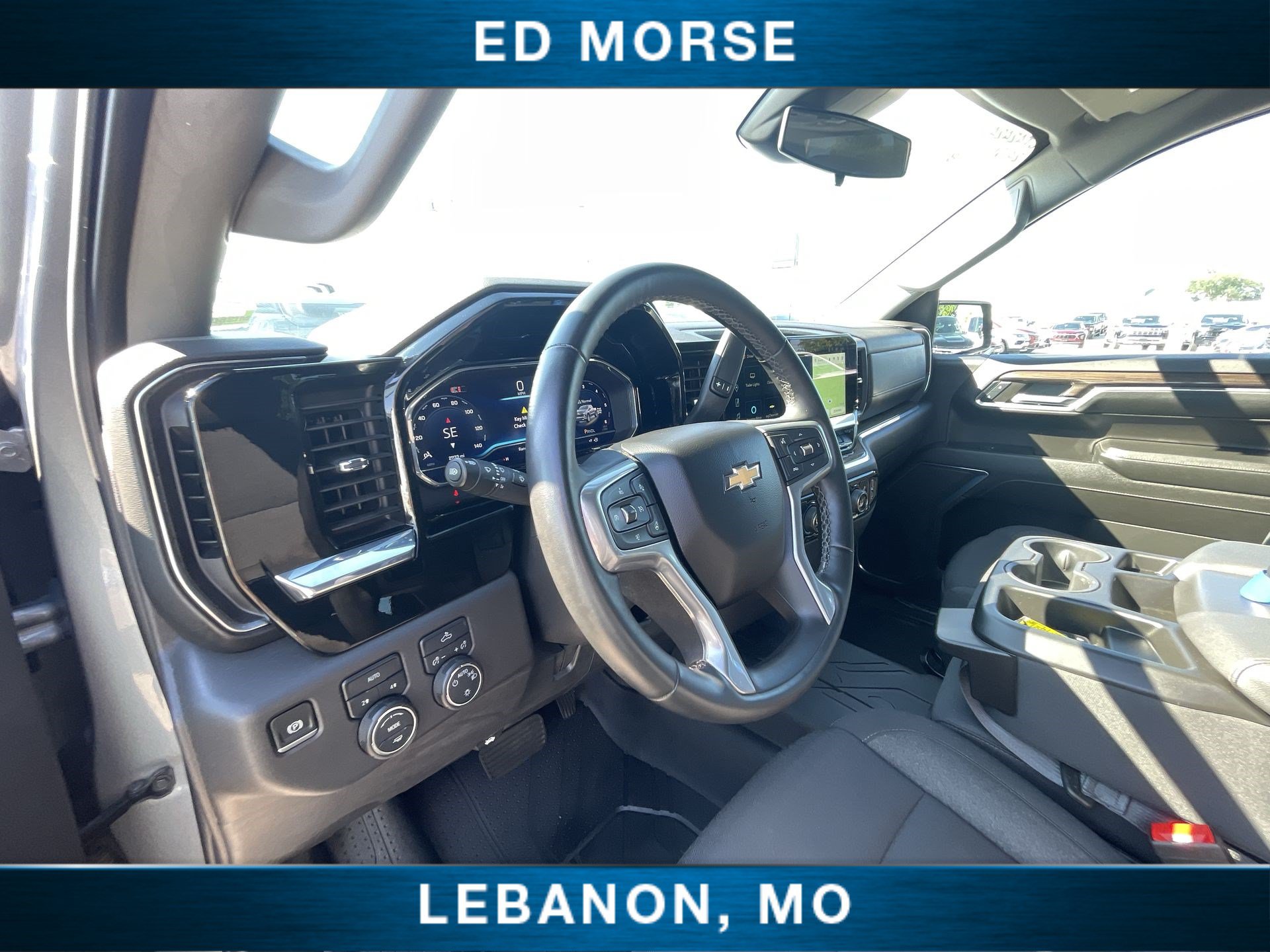 Used 2023 Chevrolet Silverado 1500 LT w/ Protection Package AWD/4WD image 10
