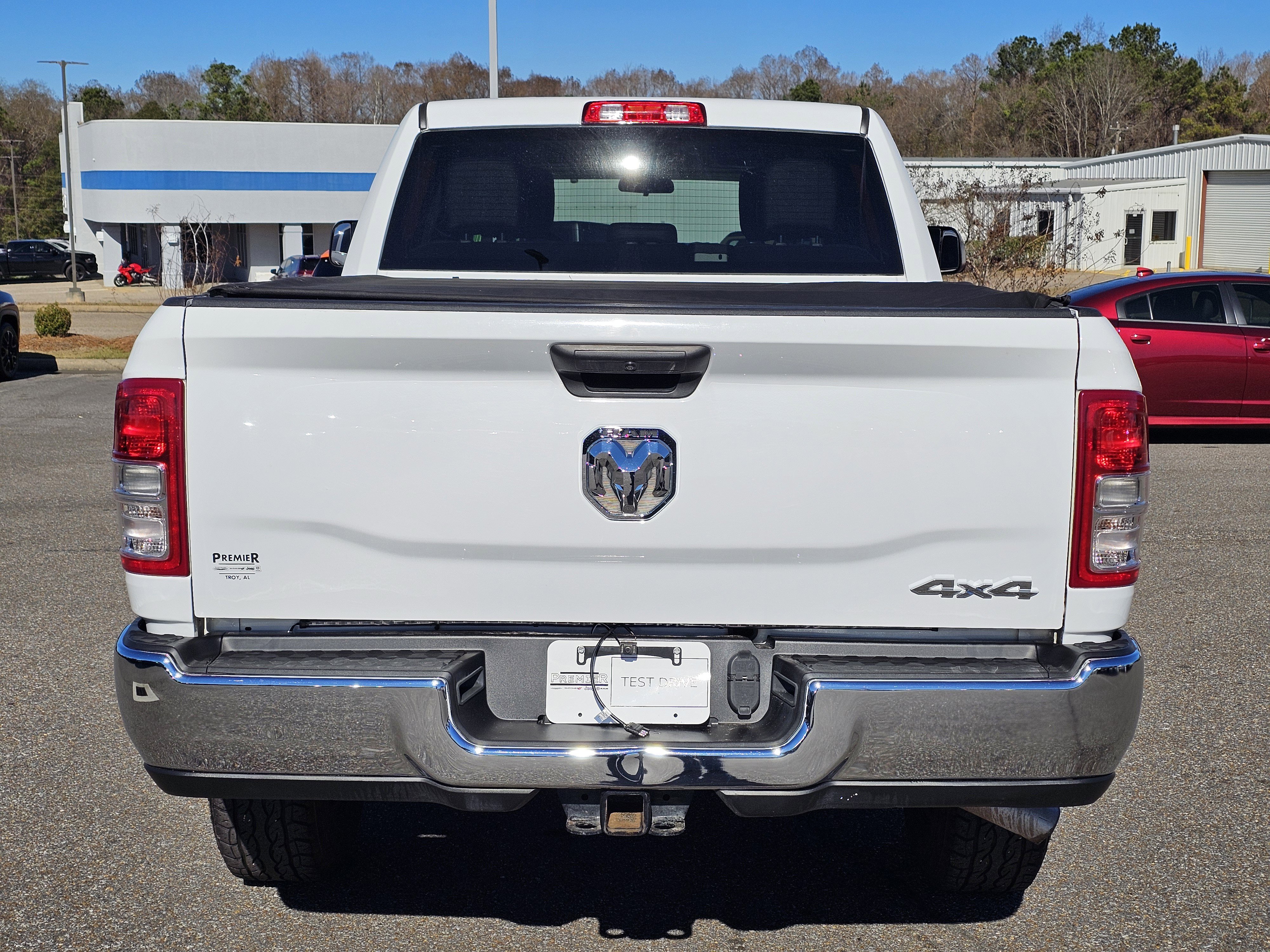 Used 2020 RAM 2500 Tradesman w/ Chrome Appearance Group image 11