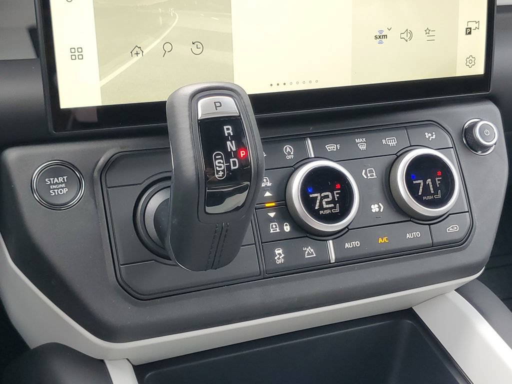 New 2026 Land Rover Defender 110 X-Dynamic SE AWD/4WD image 21