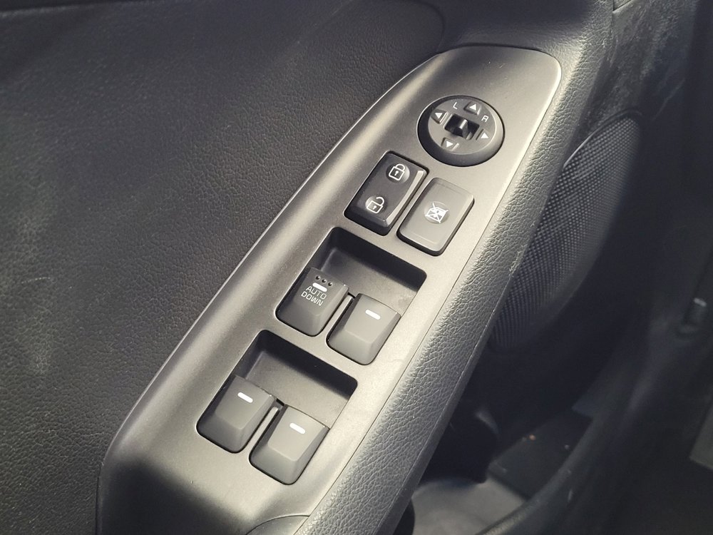 Used 2016 Kia Forte LX image 27