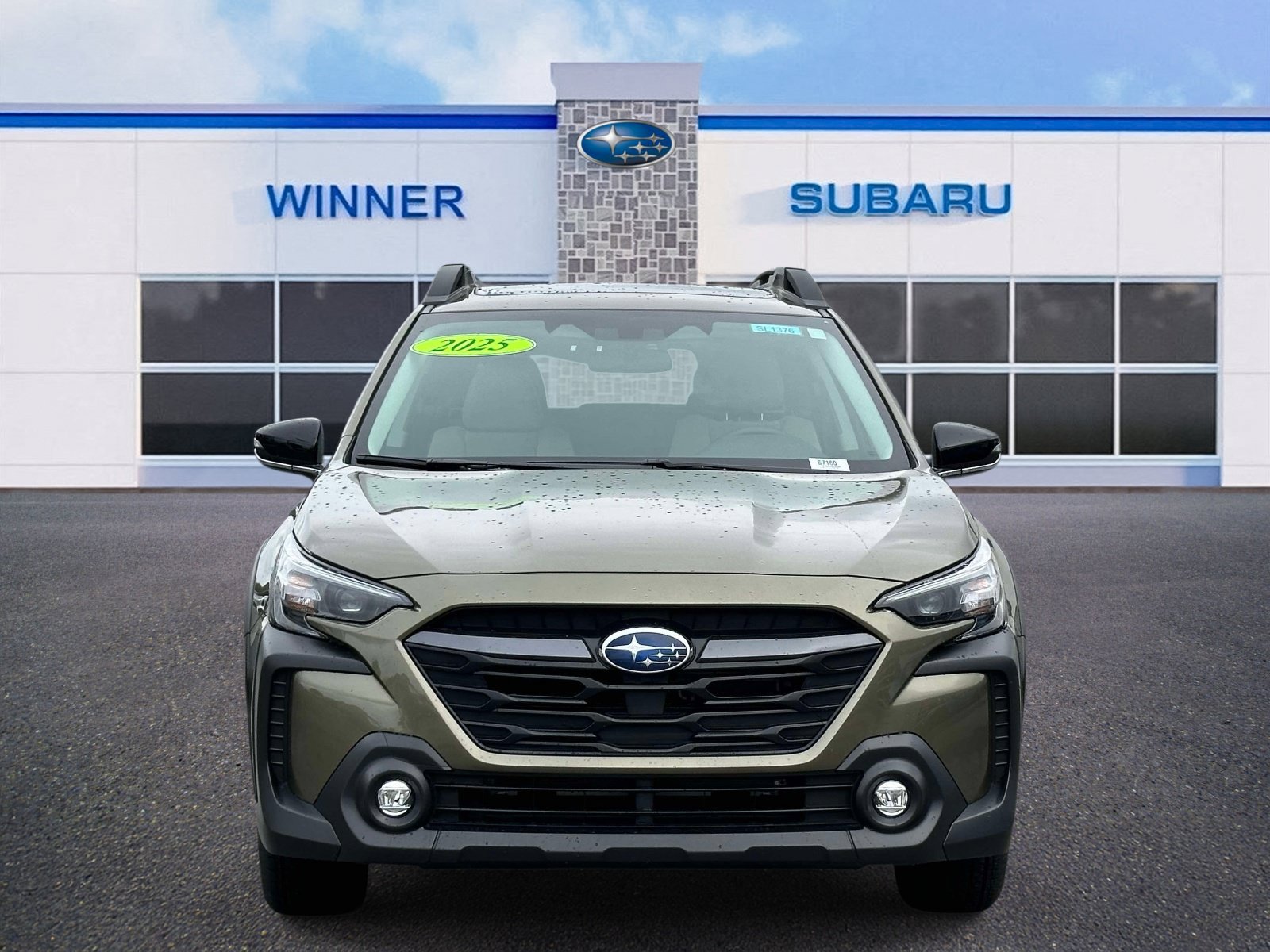 Certified 2025 Subaru Outback Premium AWD/4WD image 10