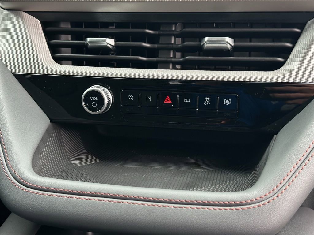 New 2026 Ford Explorer ST-Line w/ Premium Package image 10