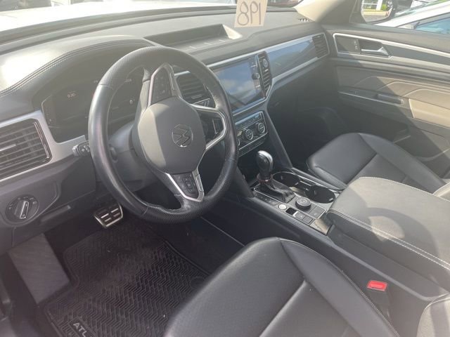 Used 2023 Volkswagen Atlas SEL R-Line AWD/4WD image 7