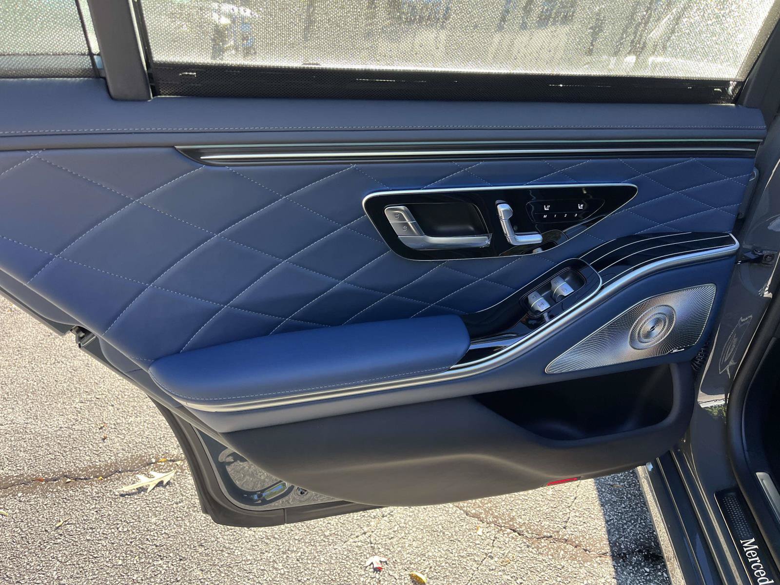 New 2027 Mercedes-Benz S 580 4MATIC Sedan image 38
