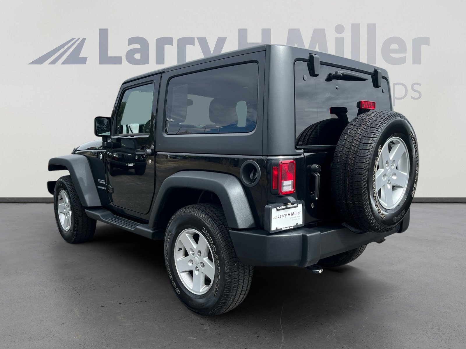 Used 2015 Jeep Wrangler Sport w/ Quick Order Package 23S image 3