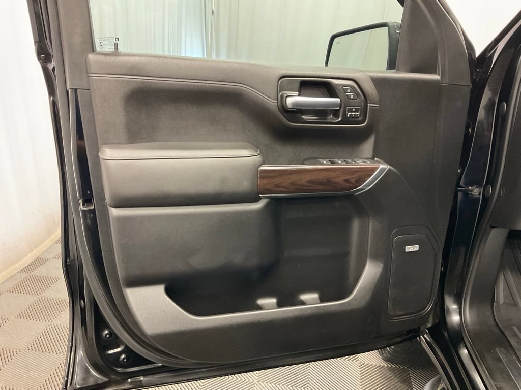 Used 2020 GMC Sierra 1500 SLT w/ SLT Premium Plus Package AWD/4WD image 10