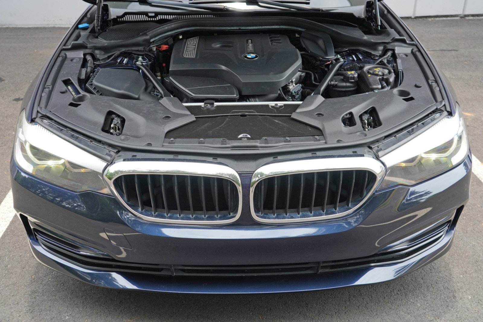 Used 2017 BMW 530i RWD image 7