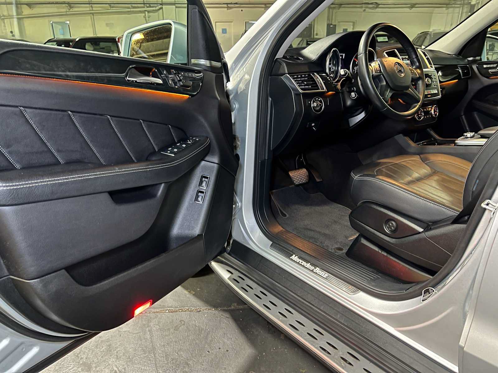 Certified 2016 Mercedes-Benz GL 320 BlueTEC 4MATIC image 21