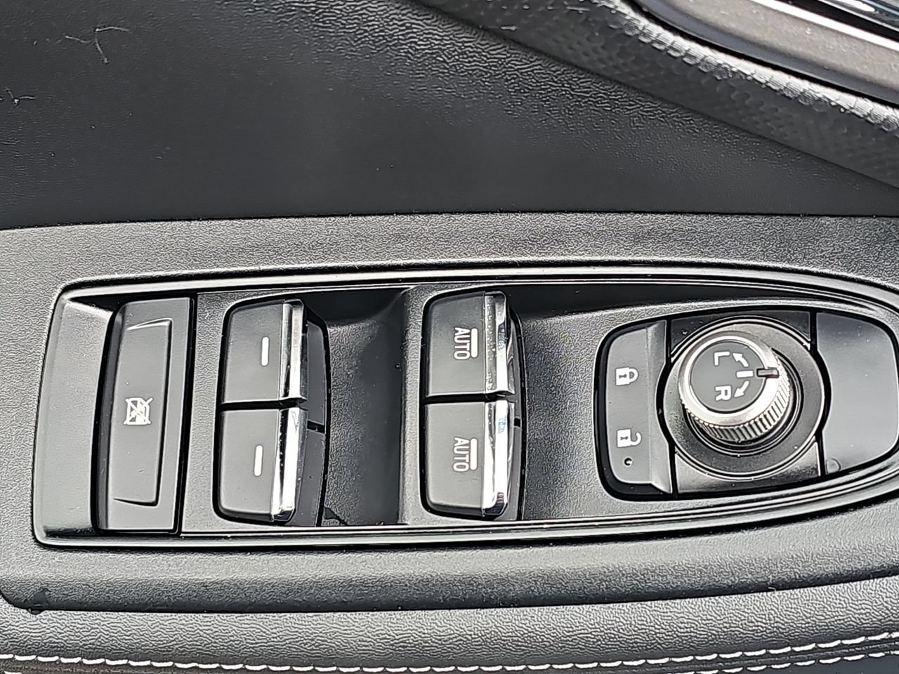 Certified 2023 Subaru Forester Touring AWD/4WD image 35