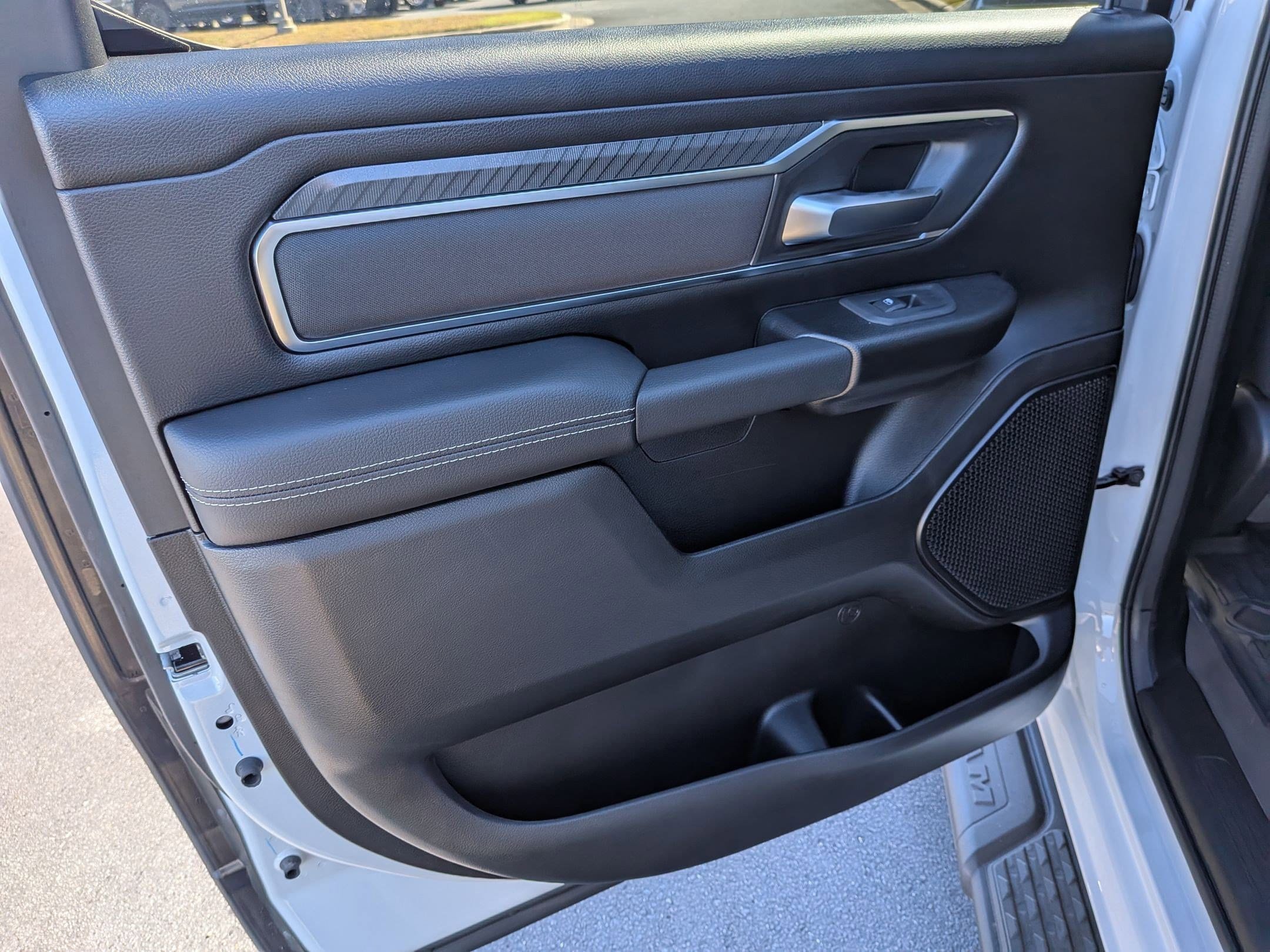 New 2026 RAM 1500 Big Horn AWD/4WD image 29