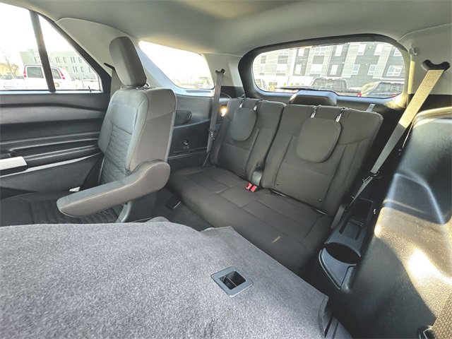 Used 2021 Ford Explorer XLT image 23
