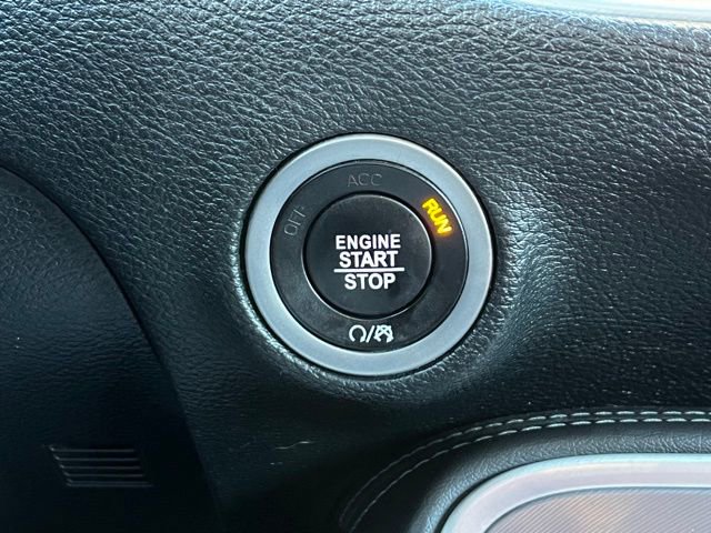 Used 2019 Dodge Challenger R/T image 37