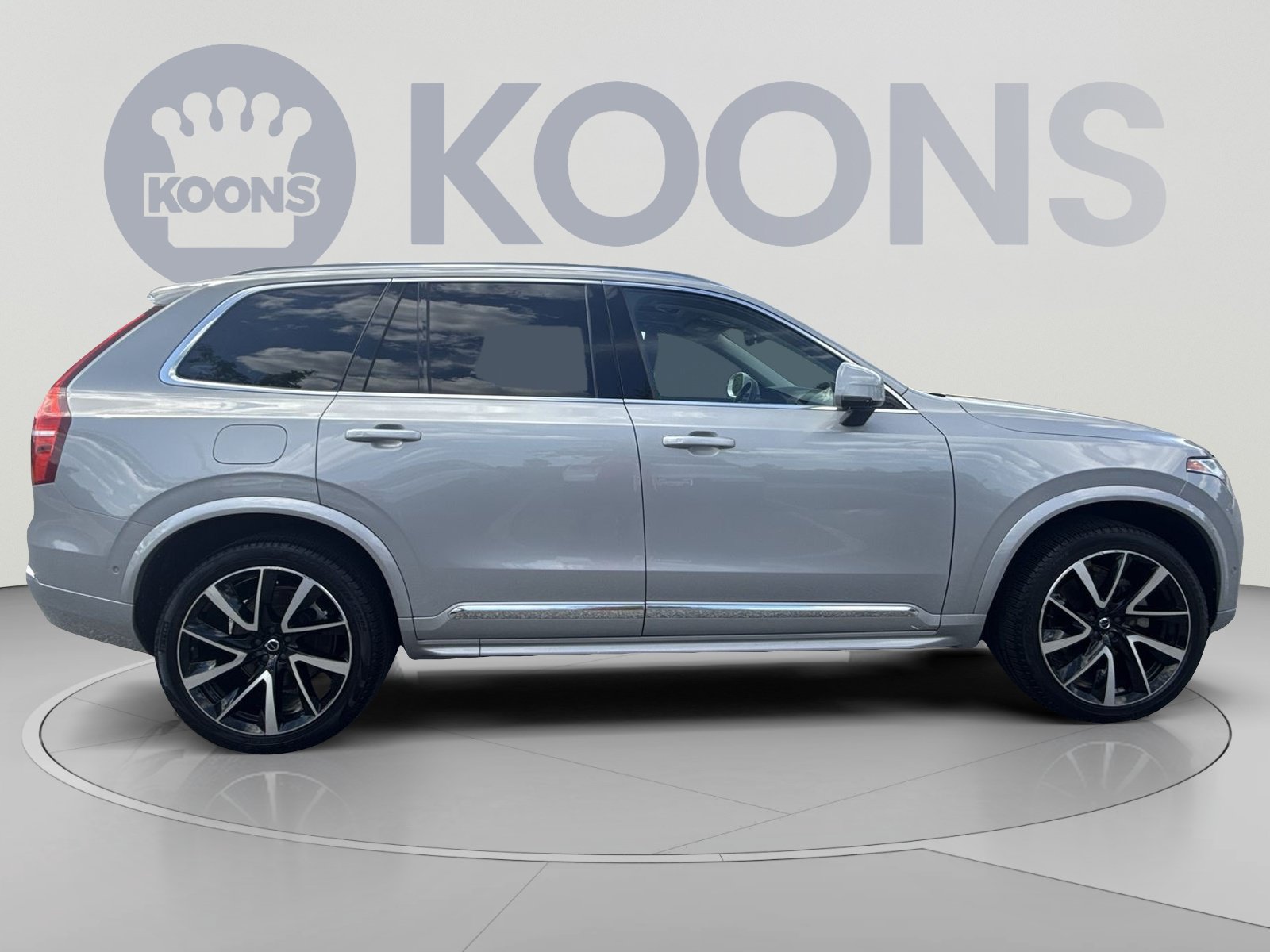 Used 2023 Volvo XC90 B6 Plus w/ Protection Package AWD/4WD image 8