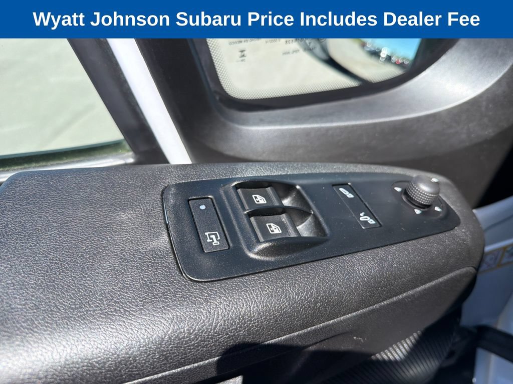 Used 2025 RAM ProMaster 2500 w/ Convenience Group FWD image 17