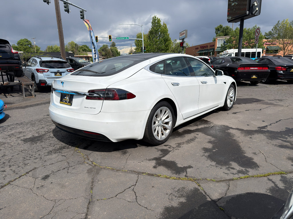 Used 2019 Tesla Model S Long Range AWD/4WD image 8