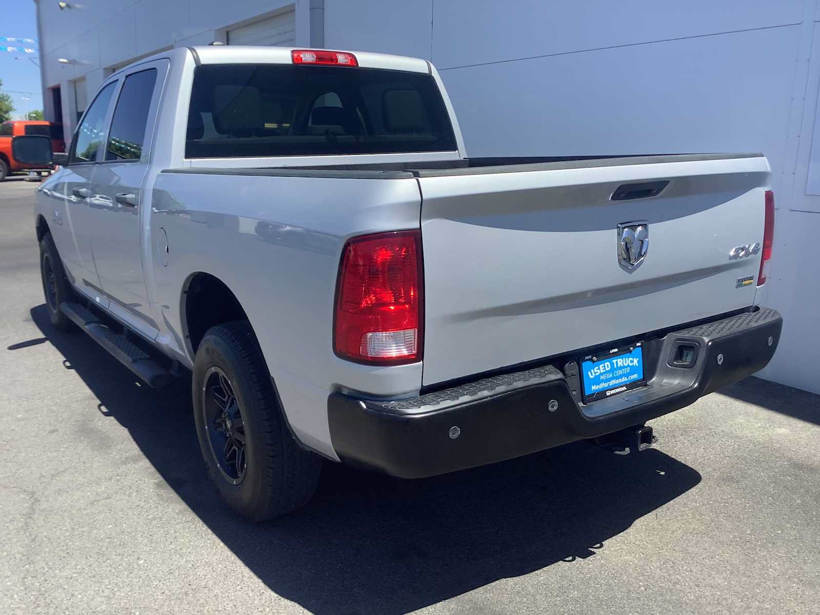 Used 2016 RAM 1500 Tradesman w/ Popular Equipment Group AWD/4WD image 4