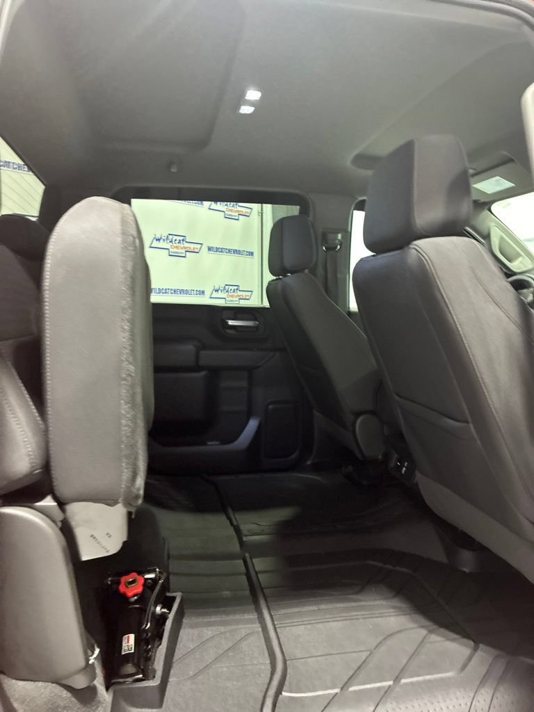 Used 2024 Chevrolet Silverado 2500 Custom w/ Custom Value Package AWD/4WD image 33