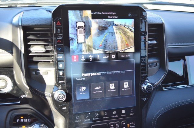 Used 2025 RAM 1500 Limited image 33