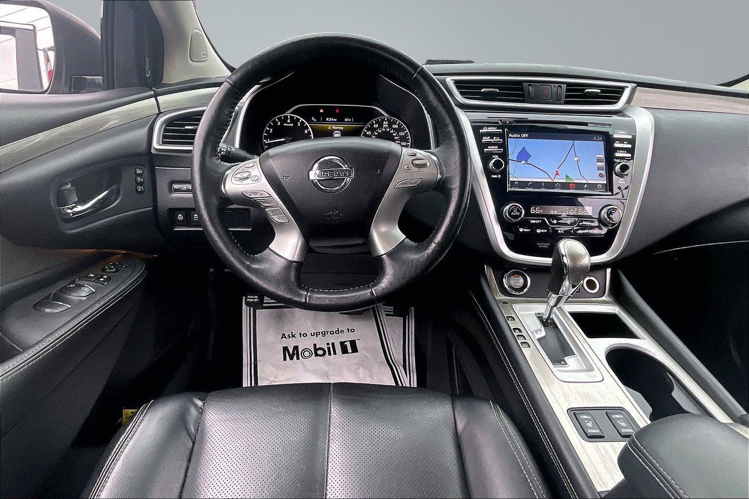 Used 2018 Nissan Murano SL w/ Midnight Edition Package FWD image 7