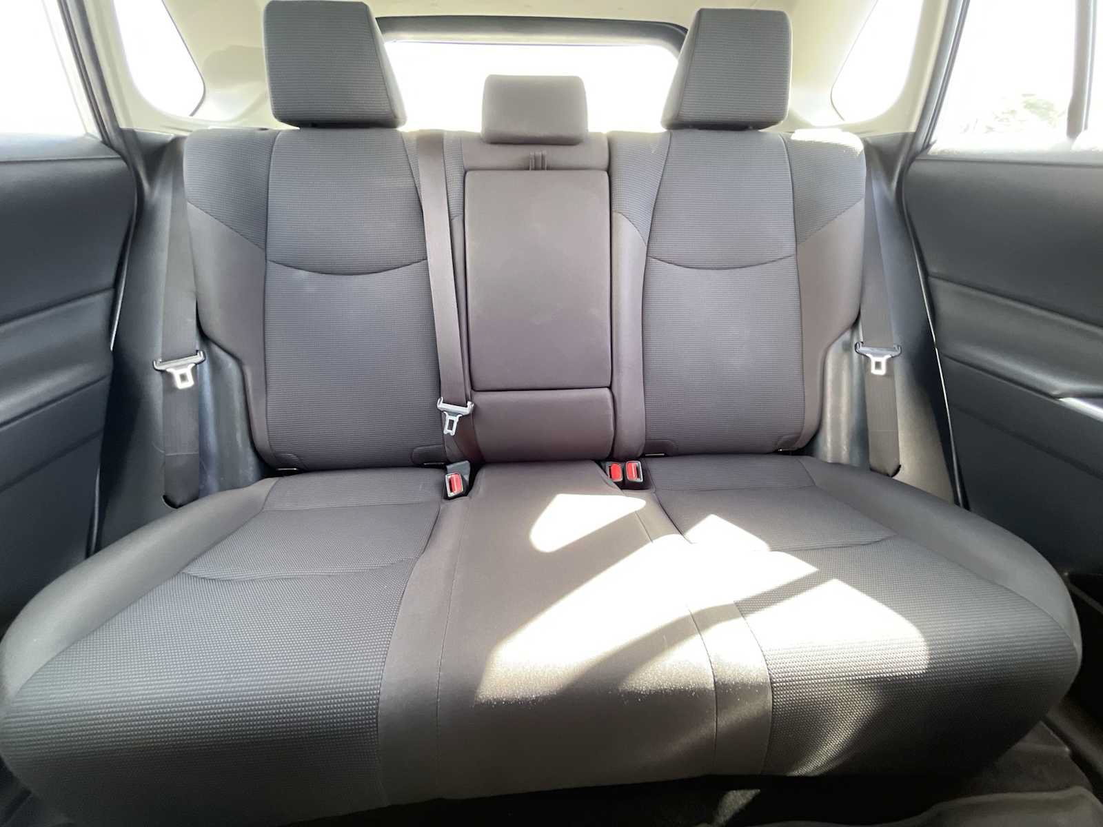 Used 2022 Toyota RAV4 LE FWD image 26