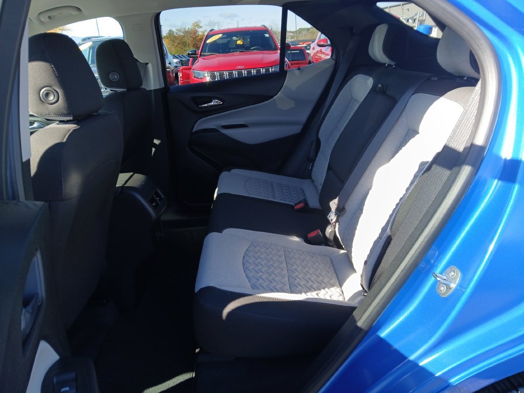 Used 2024 Chevrolet Equinox LS w/ LS Convenience Package AWD/4WD image 24