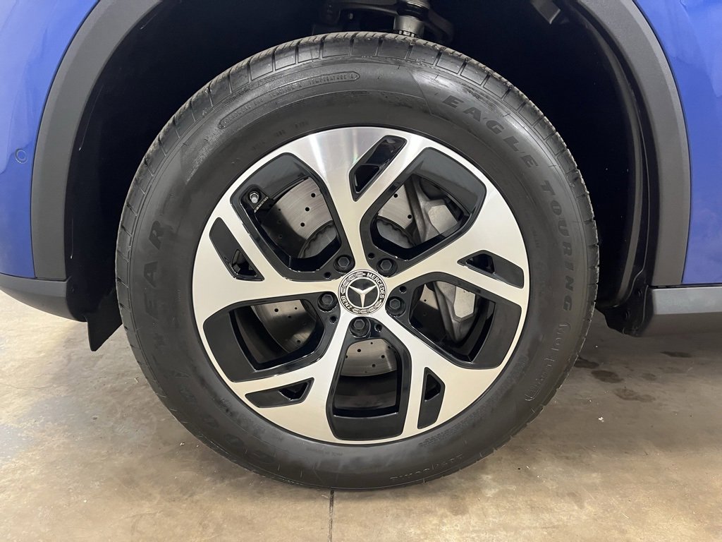 Certified 2025 Mercedes-Benz GLC 350e 4MATIC image 9
