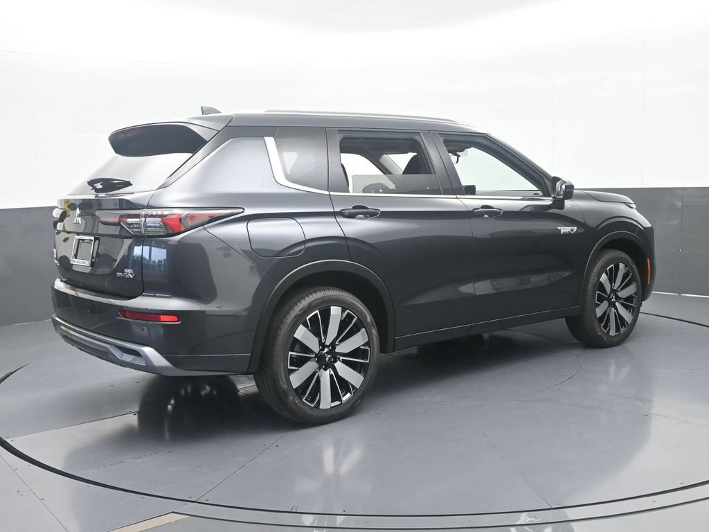 New 2026 Mitsubishi Outlander SEL AWD/4WD image 6