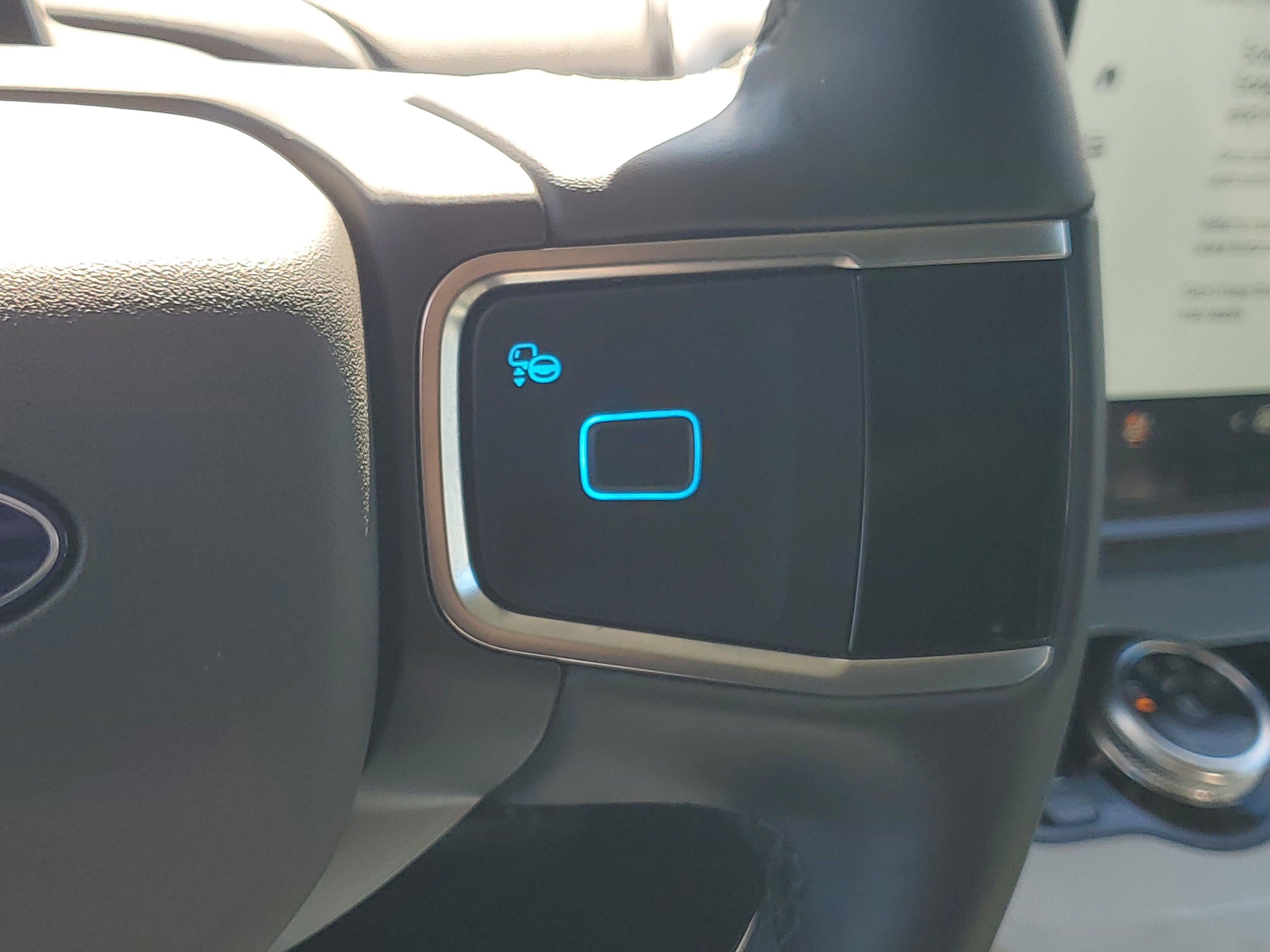 Certified 2025 Ford Expedition Max Active image 24