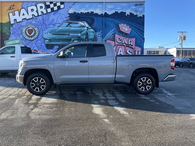 Certified 2018 Toyota Tundra SR5 image 2