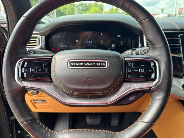Used 2022 Jeep Grand Wagoneer Series III AWD/4WD image 28