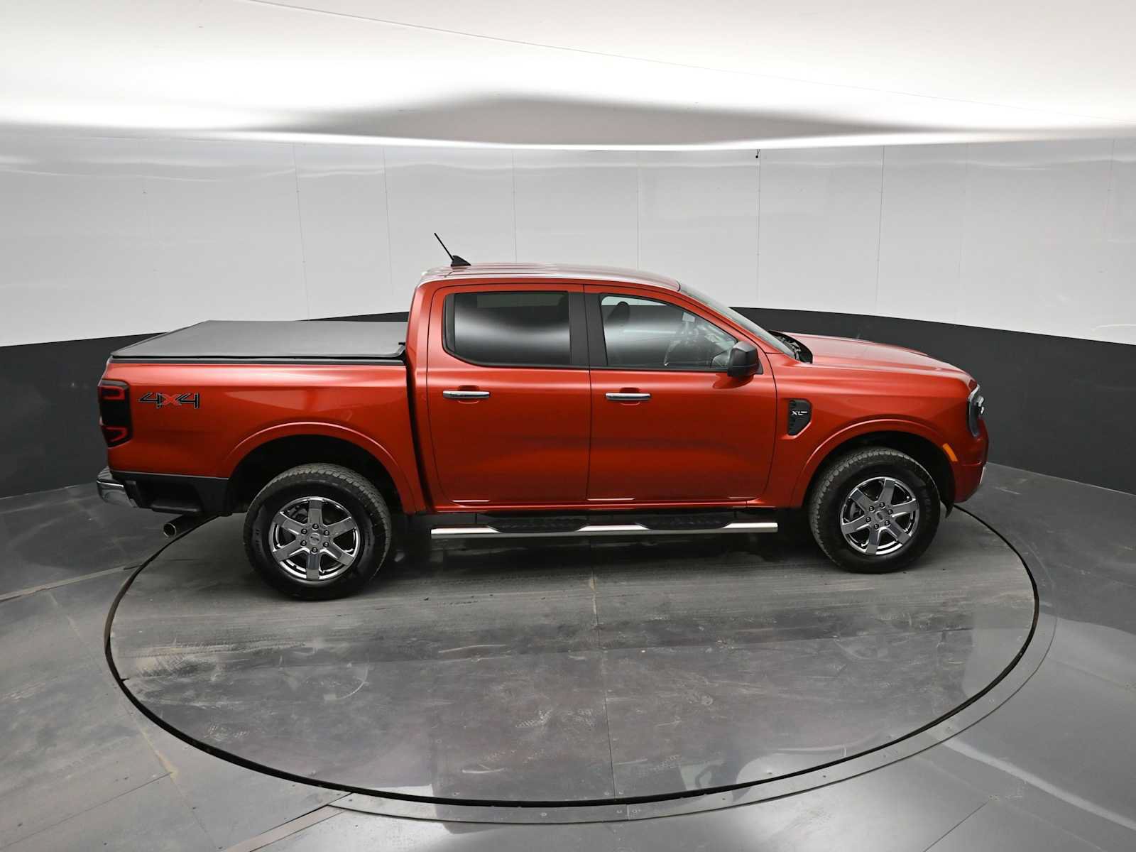 Used 2024 Ford Ranger XLT w/ Equipment Group 301A High AWD/4WD image 35