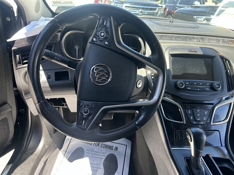 Used 2016 Buick LaCrosse FWD image 24